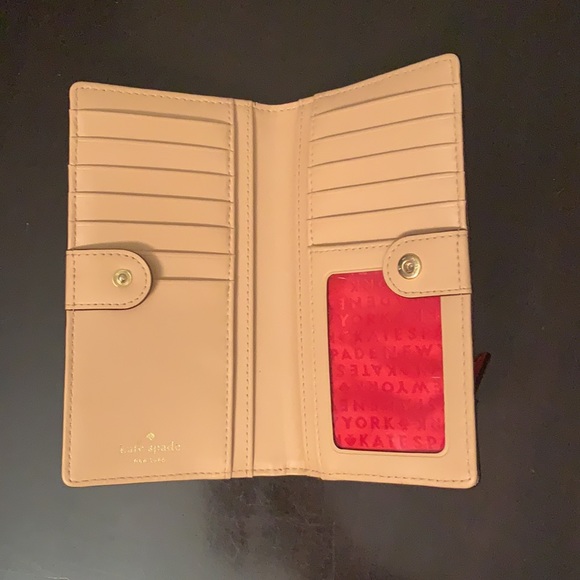 NWOT Kate Spade Wallet - Picture 3 of 3
